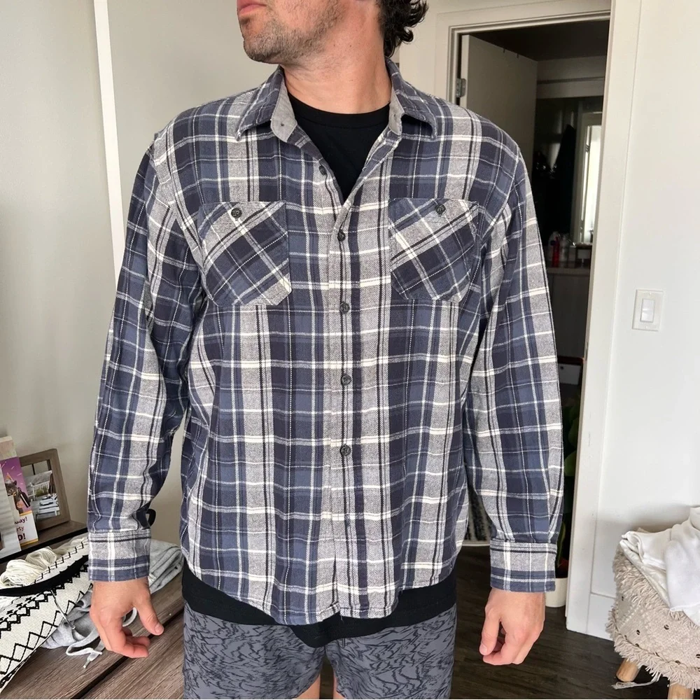 Wrangler Men’s Flannel- L